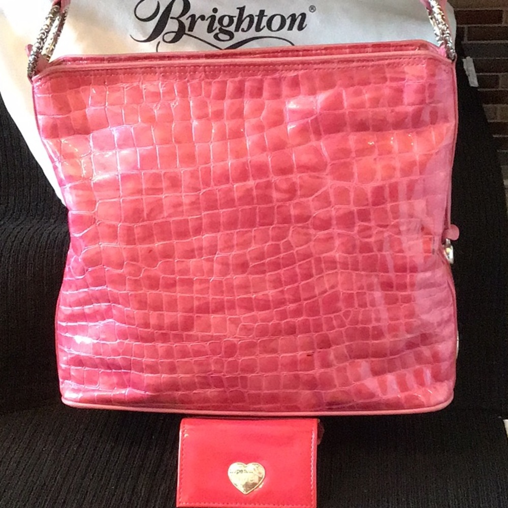 SOLD💞Brighton Power of Pink Cher Tote - Picture 4 of 8